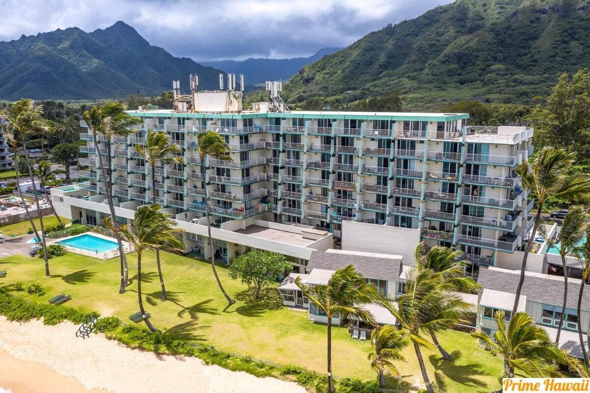 Beautiful Beachfront Condo 라이에 외부 사진
